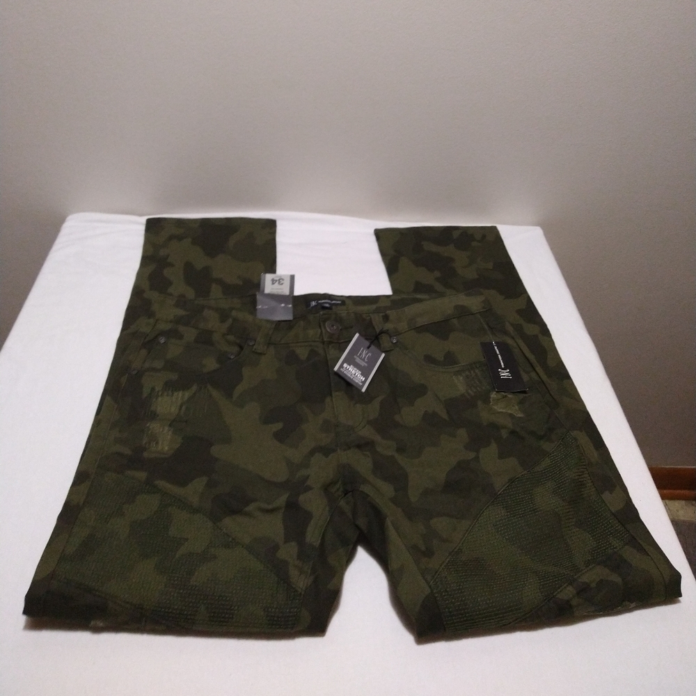 INC Berlin Slim Straight Camo Moto Jeans - Picture 4 of 16